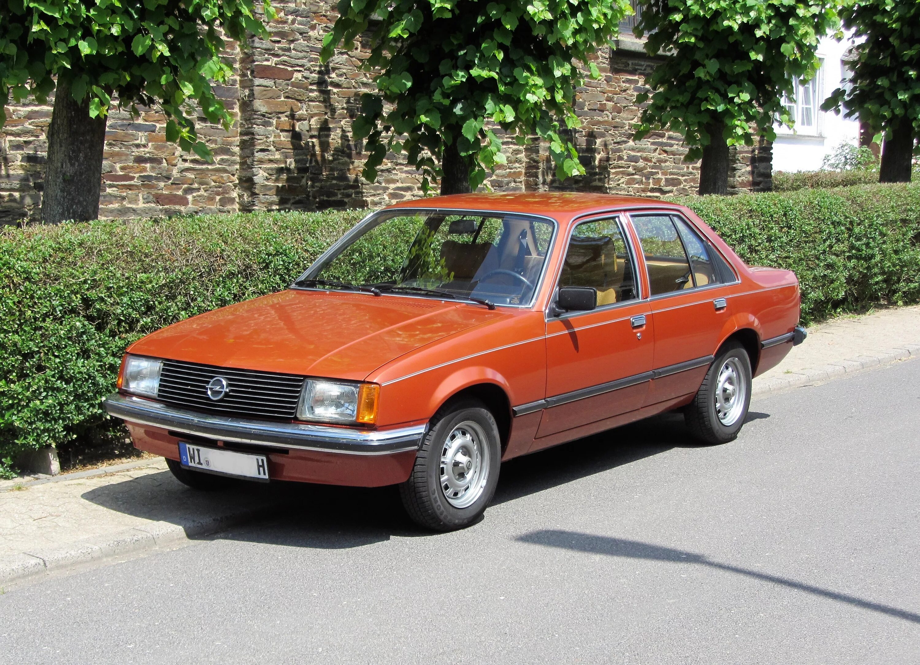 Opel Rekord e. Opel Rekord e1 Coupe. Opel Rekord e2. Opel Rekord 2.0. Opel ii