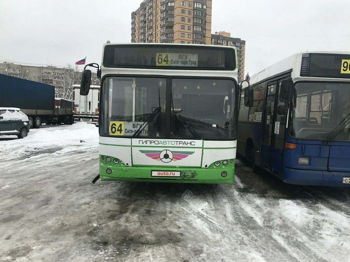 Маз 103 воронеж. Маз 103 желтый. Маз 131. Автобус маз 103. Маз 203 2012.