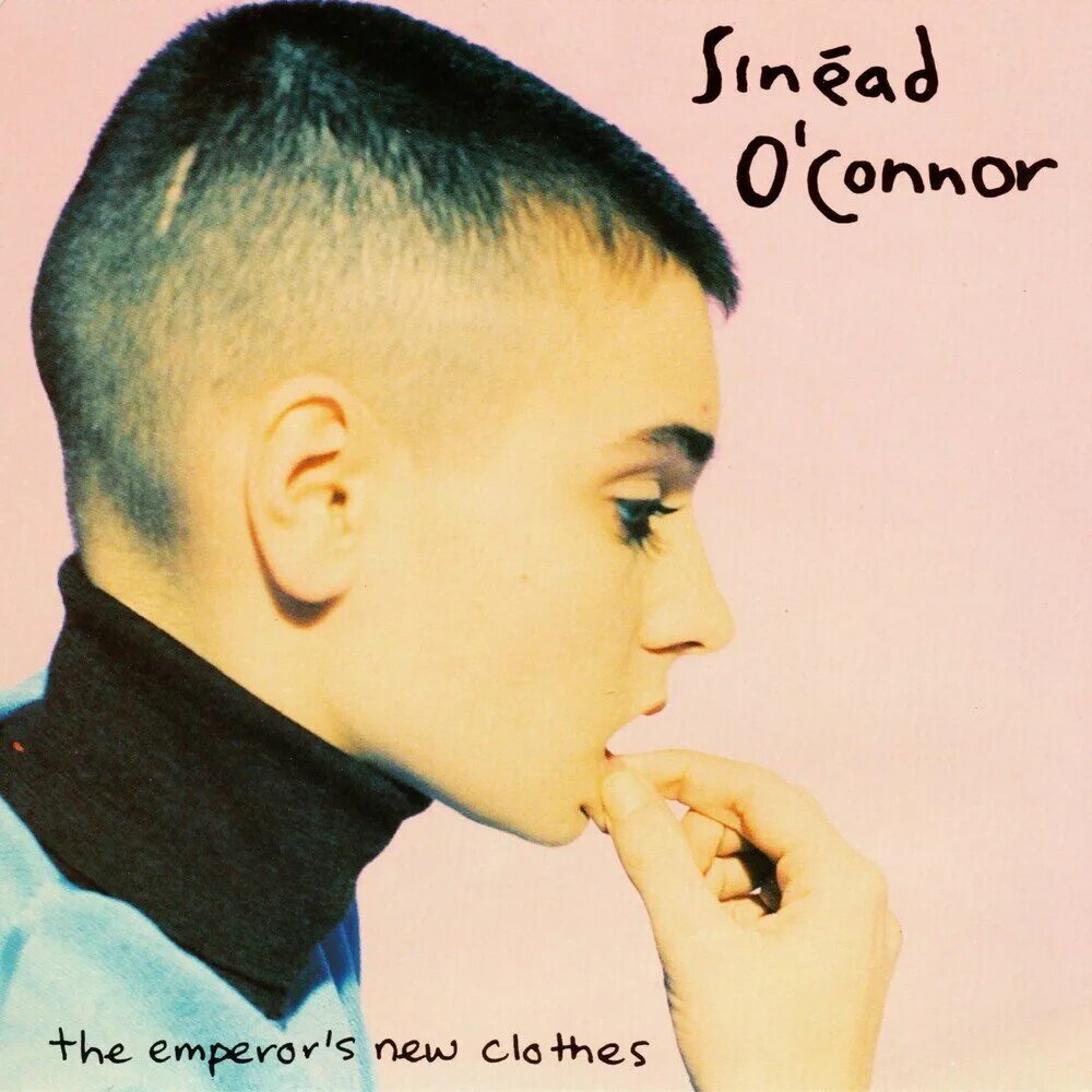 I am stretched. Sinead o'Connor 1990 обложка. Шинейд о’Коннор альбомы. The Emperor's New clothes Шинейд о’Коннор. Sinead o'Connor обложки альбомов.