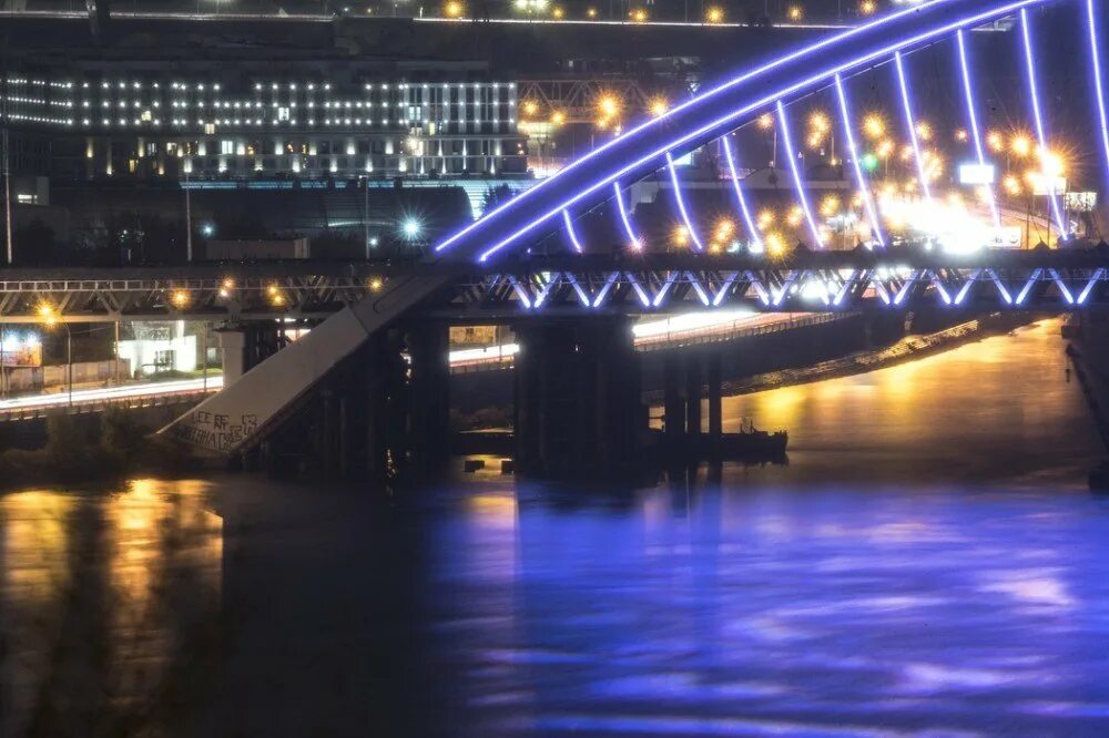 Стоит ли ставить мост. Подольско-воскресенский мост в киеве. подольский мост в киеве 2025. подольско воскресенский мост 2025. подольский мост в киеве 2025.