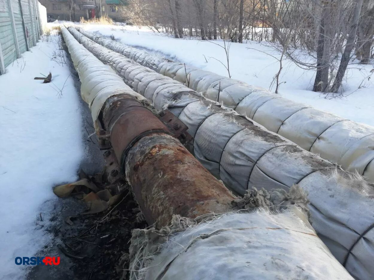 Как называется теплотрасса. Перекладка сетей водопровода и канализации. Тепловые сети. Закрытие теплотрассы. Проходной канал теплотрассы это.