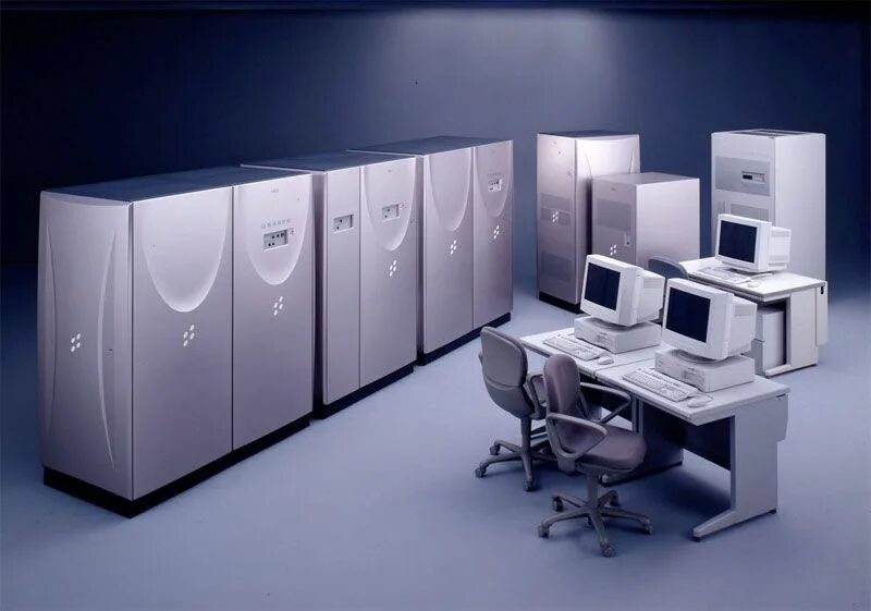 Компьютеры 5 поколения. Компьютеры 4 поколения. Компьютеры разных поколений. Компьютеры по поколениям. Компы разного поколения.