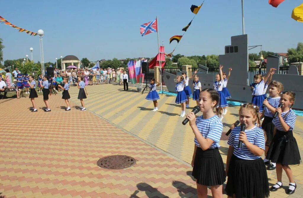 кореновск 1. школа 2 кореновск. кореновск праздник. кореновск 1. переулок эстрадный в городе кореновске.