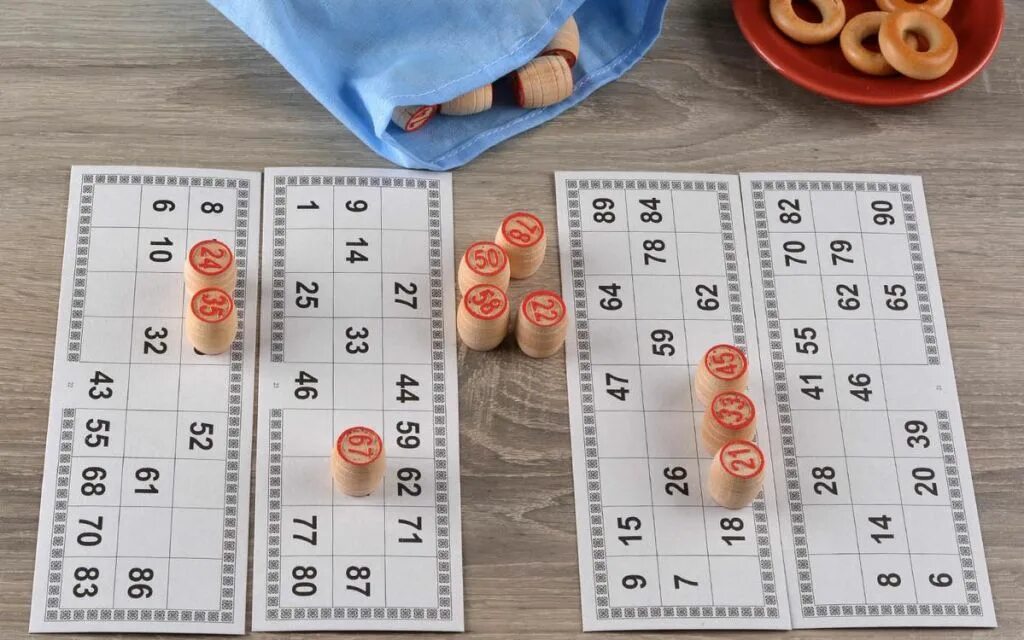 Русское лото настольная игра. Игра "русское лото". Бочонки лото. Лото игра. Лото русское подарочное десятое королевство.