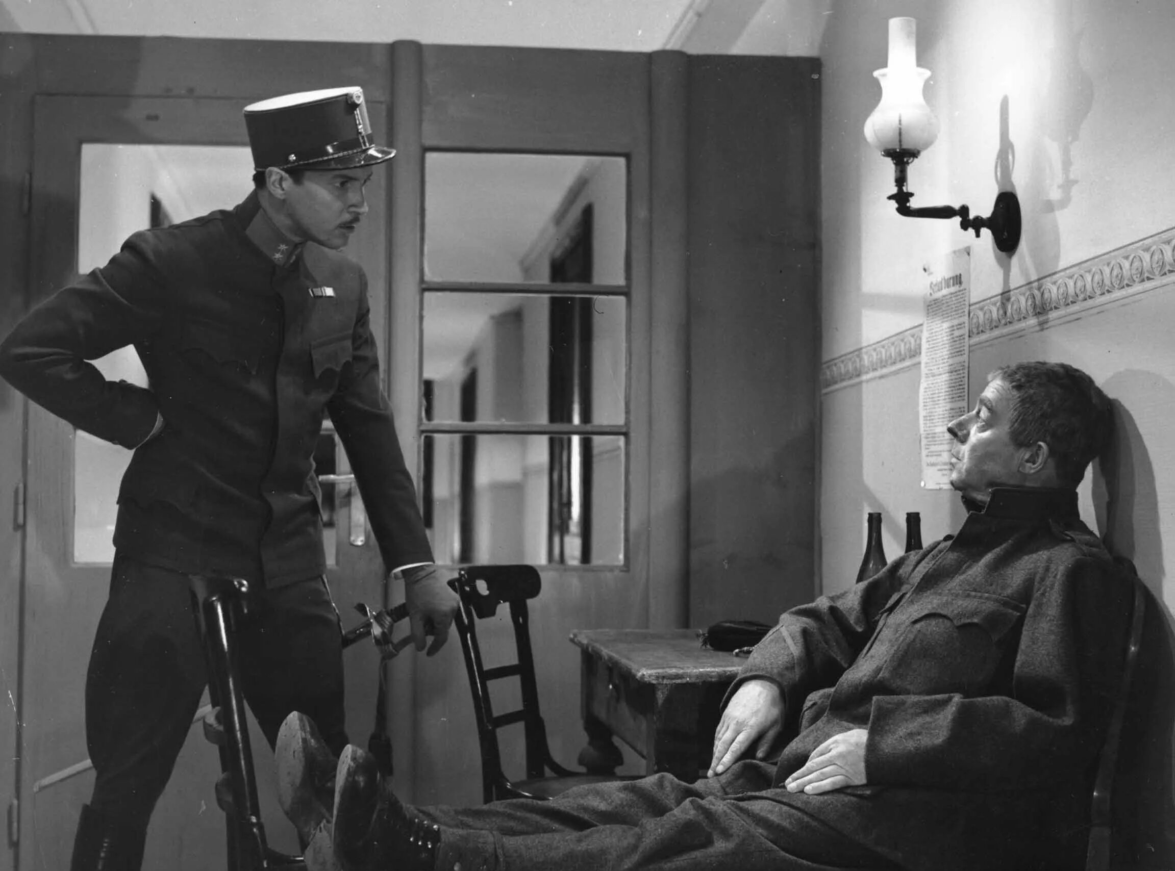 Бравый солдат швейк 1956. Бравый солдат швейк фильм 1957. Йозеф швейк. Бравый солдат швейк грушинский. Иржина штеймарова бравый солдат швейк.