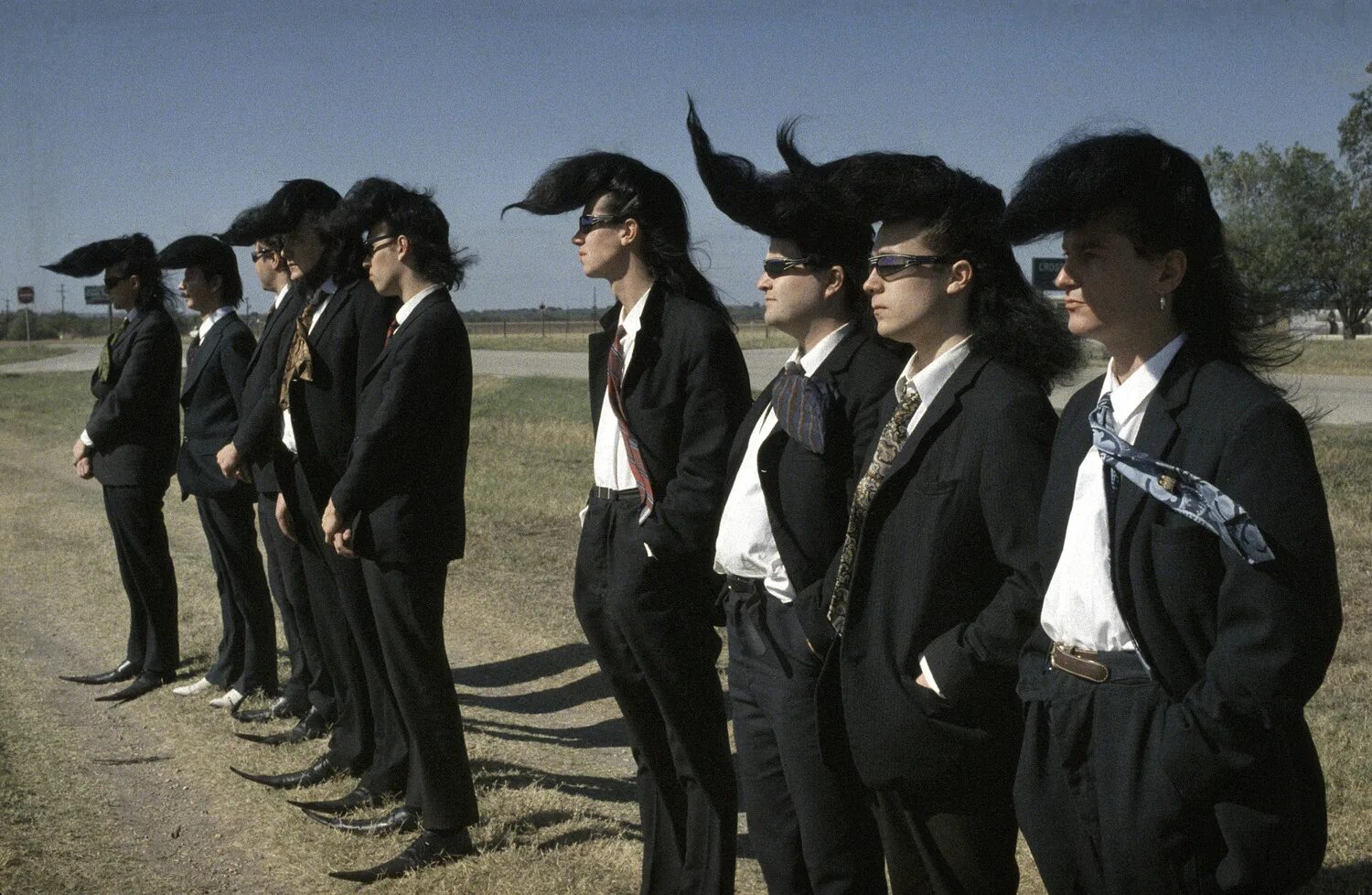 Группа Leningrad Cowboys. Каурисмяки Ленинградские Ковбои. Ленинград Ковбойс. Ехал ковбой