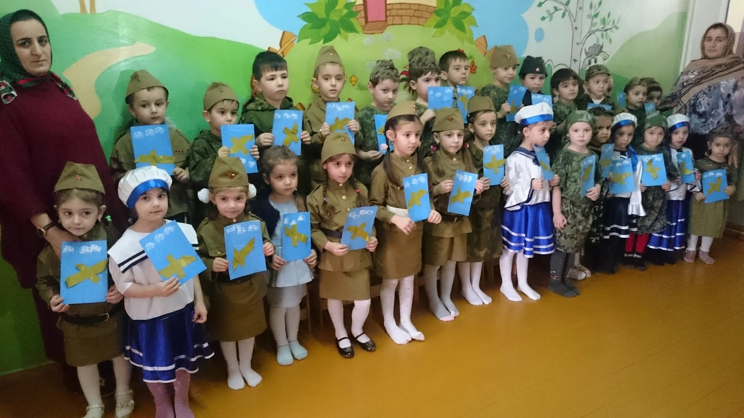 праздник день защитника отечества в детском саду. 23 февраля в детском саду. 23 февраля в доу. спортивный праздник, посвящённый дню защитника отечества. выставка защитники отечества в детском саду.