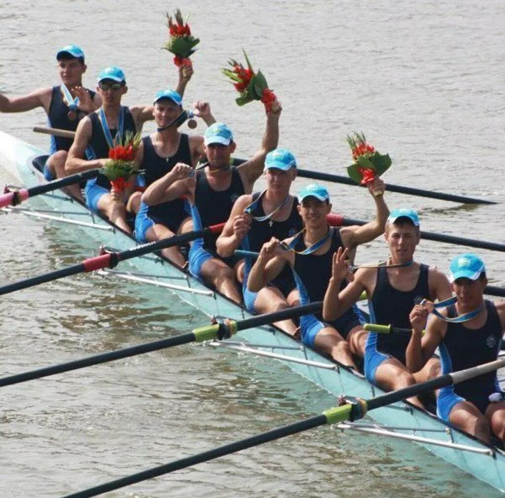 Академическая гребля виды спорта. Rowing Canoe Узбекистана. Гребцы Академическая гребля. Академическая гребля Узбекистан. Академическая гребля Samarqand.