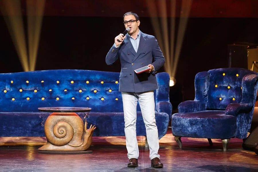 гарик мартиросян камеди. резиденты камеди 2014. вадим галыгин 2022. камеди клаб кравец. мартиросян миниатюры.