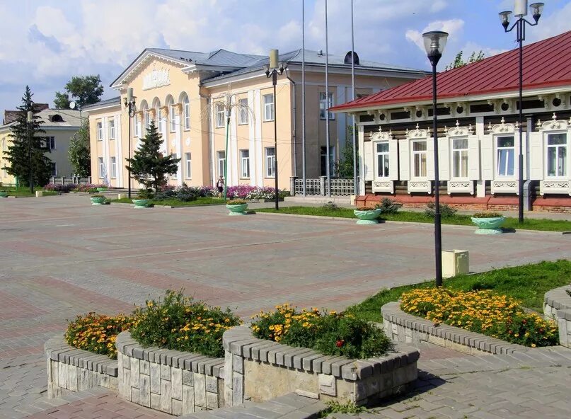 Погода в городе куйбышеве. Площадь города Куйбышева Новосибирской области. Площадь Куйбышев НСО. Площадь города Куйбышев НСО. Каинск Куйбышев площадь.