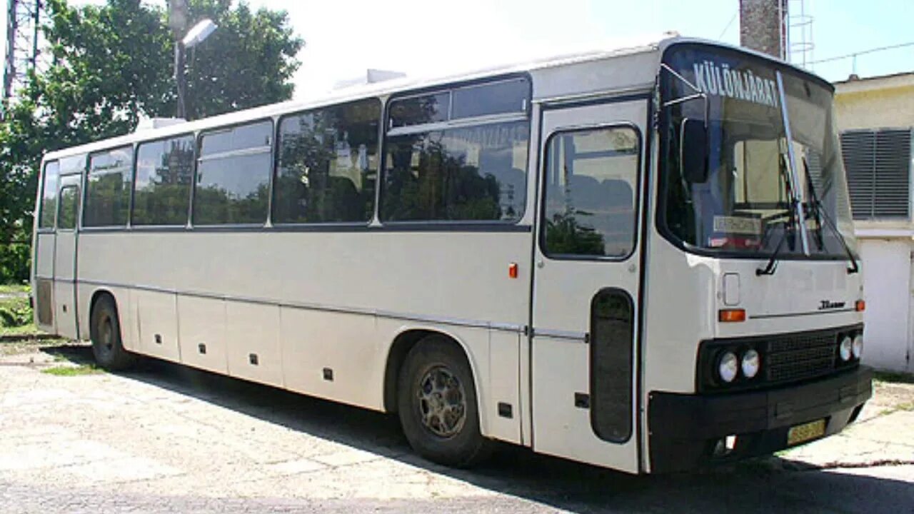 Икарус автобус мест. Ikarus 250.59 двигатель. Икарус 250 мотор. Икарус 295. Характеристики автобуса Икарус 250.