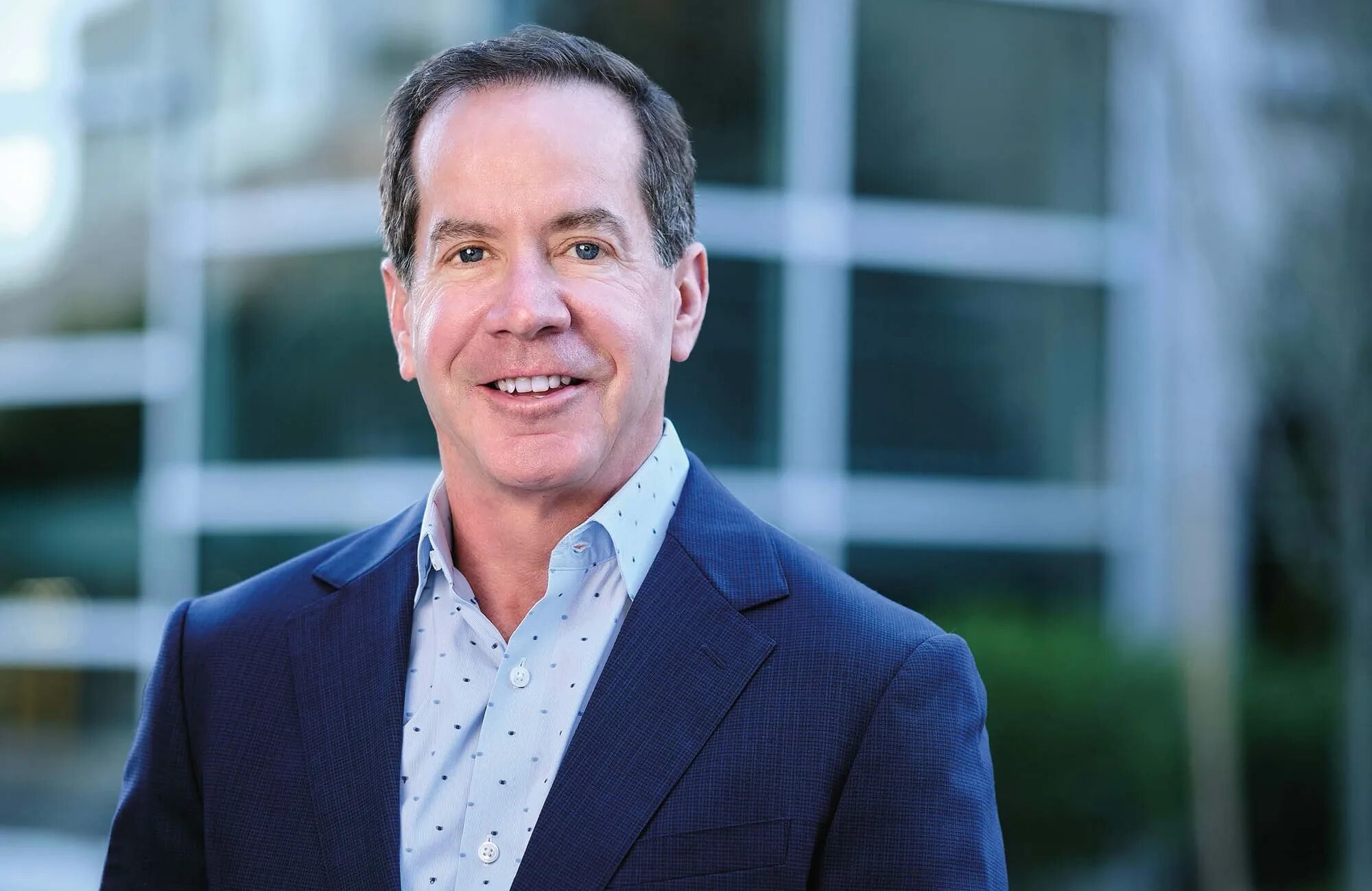 Mike chabot. Шевелев джим инста. Майк ахерн. 0 mike mike 0. Виды майк.