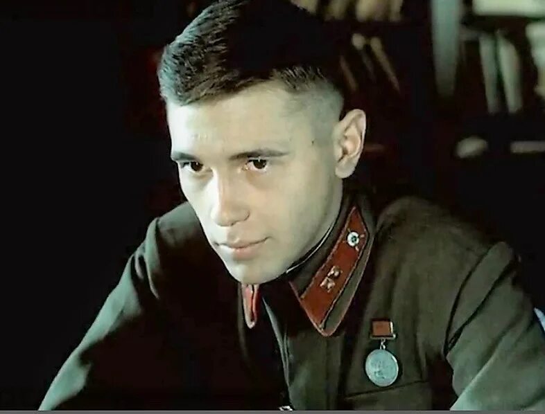 Делай раз сюжет