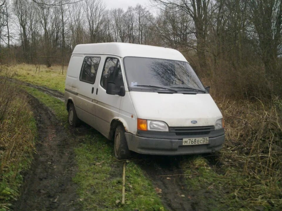 Форд Транзит 100т260. Форд Транзит 100. Ford Transit 100td. Ford Transit 100 LD 1993.