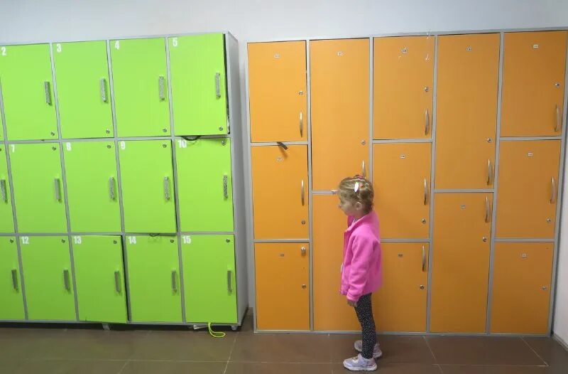 Уйти и забыть. Я ухожу надпись. Ухожу из секции. Ухожу из секции. Уходит любимый.