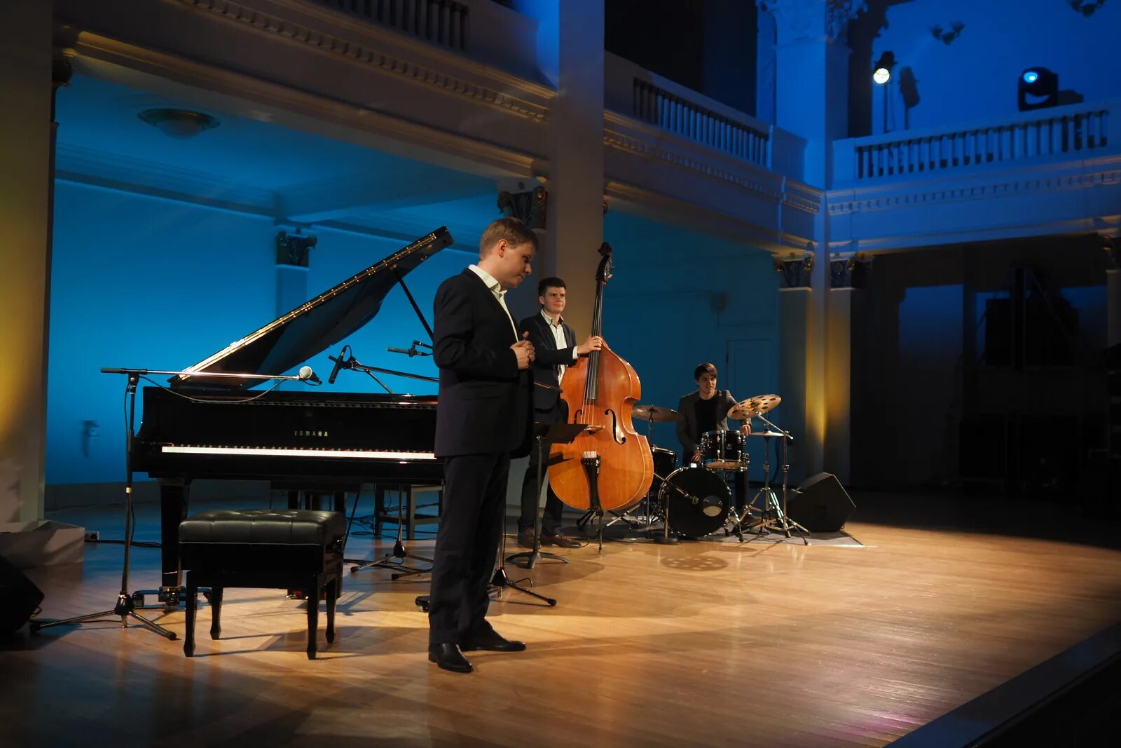 Аккуратов пианист слепой. Трио олега аккуратова. Аккуратова, 13, лит. Аккуратов улица. А.