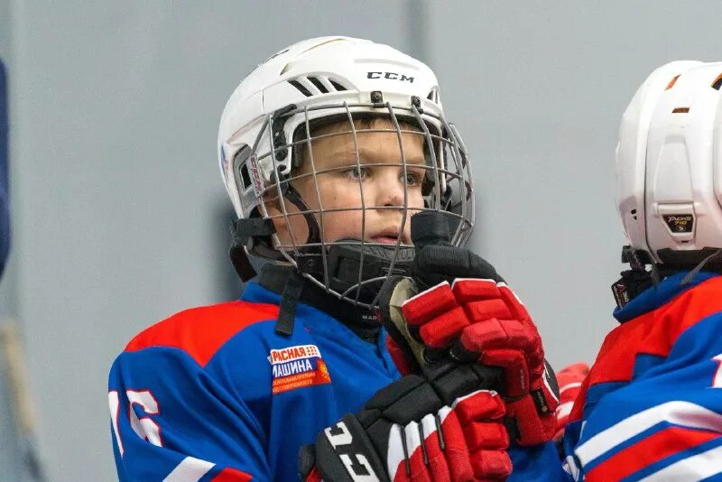 ска спб. хоккей питер 2024. хоккей питер 2024. динамо юниор 2009 хоккей. шайба для хоккея.