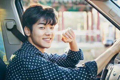 kang min hyuk smile 2022