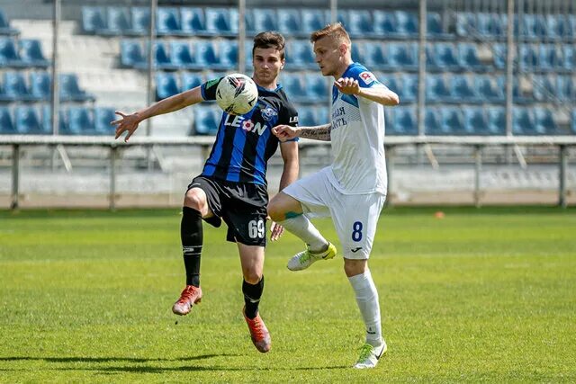 Фк мордовия 2003. Денис дорожкин футболист фк тамбов. Аппаев султан адикович. Маи футболист. Тосно 3.