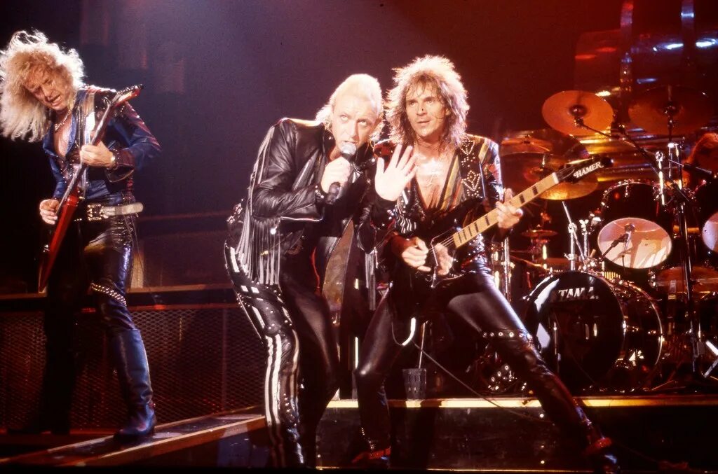 Группа judas priest 1970. Джудас прист турбо ловер. Judas priest 80s. Группа judas priest. Judas priest turbo 1986.