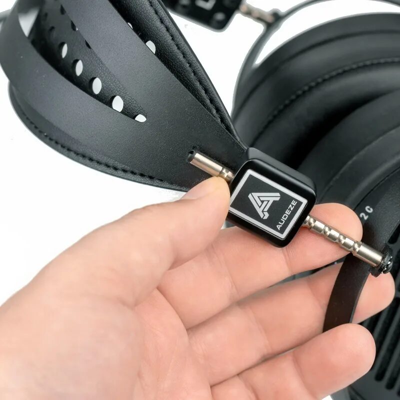 Наушники audeze lcd. Audeze lcd-2 classic. audeze lcd2 оголовье. audeze lcd2 мембрана. audeze lcd2 брак.