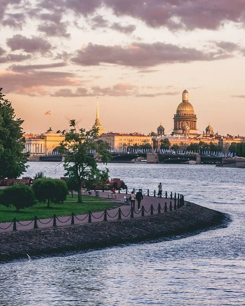 Санкт-Петербург. Сан Петербург. Санкт-Петербург город на Неве. Санкт-Петербург в июле. Будет лето в питере