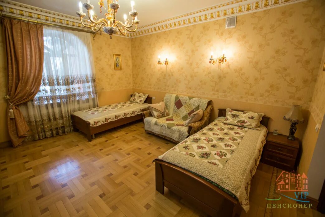 Пенсионеры в парикмахерской. Vip пенсионеры. Vip пенсионеры. Vip пенсионер. Vip пенсионеры.