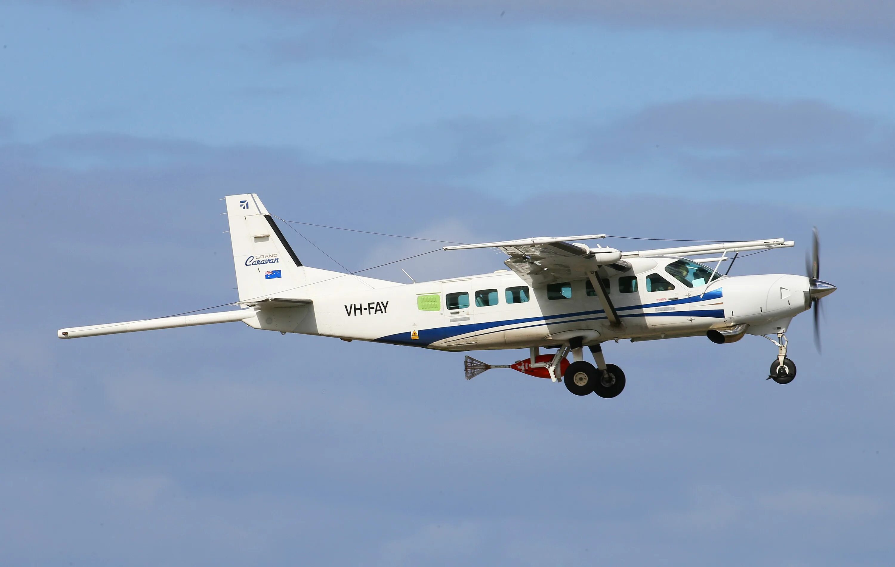 Эк 213 самолет. Cessna 201. самолет. cessna 208 крыло. ulac самолет.