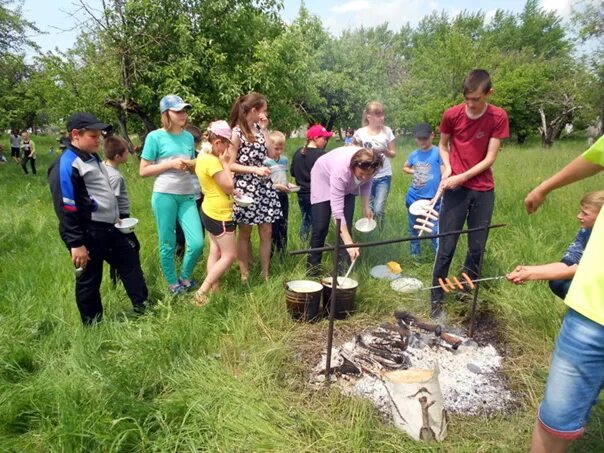 Погода жабское белгородская. Школа бокса ровеньки белгородская область фото. Ровеньская основная общеобразовательная школа буденный. Жабский сдк. Жабское белгородская область.