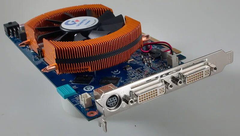 Драйвера на видеокарту nvidia 9800 gt. Nvidia 9800 gt 2gb. Geforce gf9800gt 1gb. Nvidia 9800 gt 2gb. Gigabyte 9800gt.