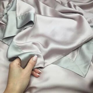 Мягкий шелк простыней мне напомнит нежность руки