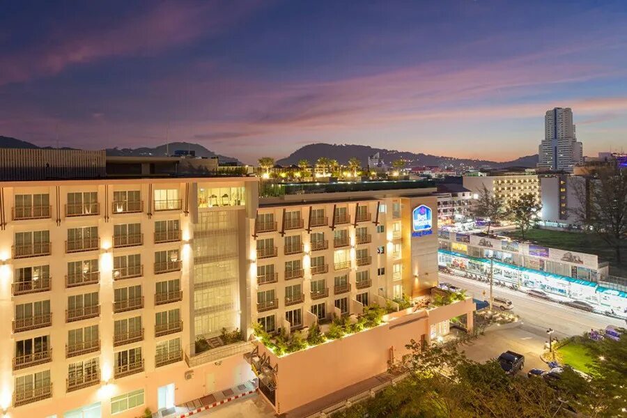 Отель бест вестерн патонг бич. Бест вестерн патонг бич. 4 best western patong. 4 best western patong. Бест вестерн патонг бич.