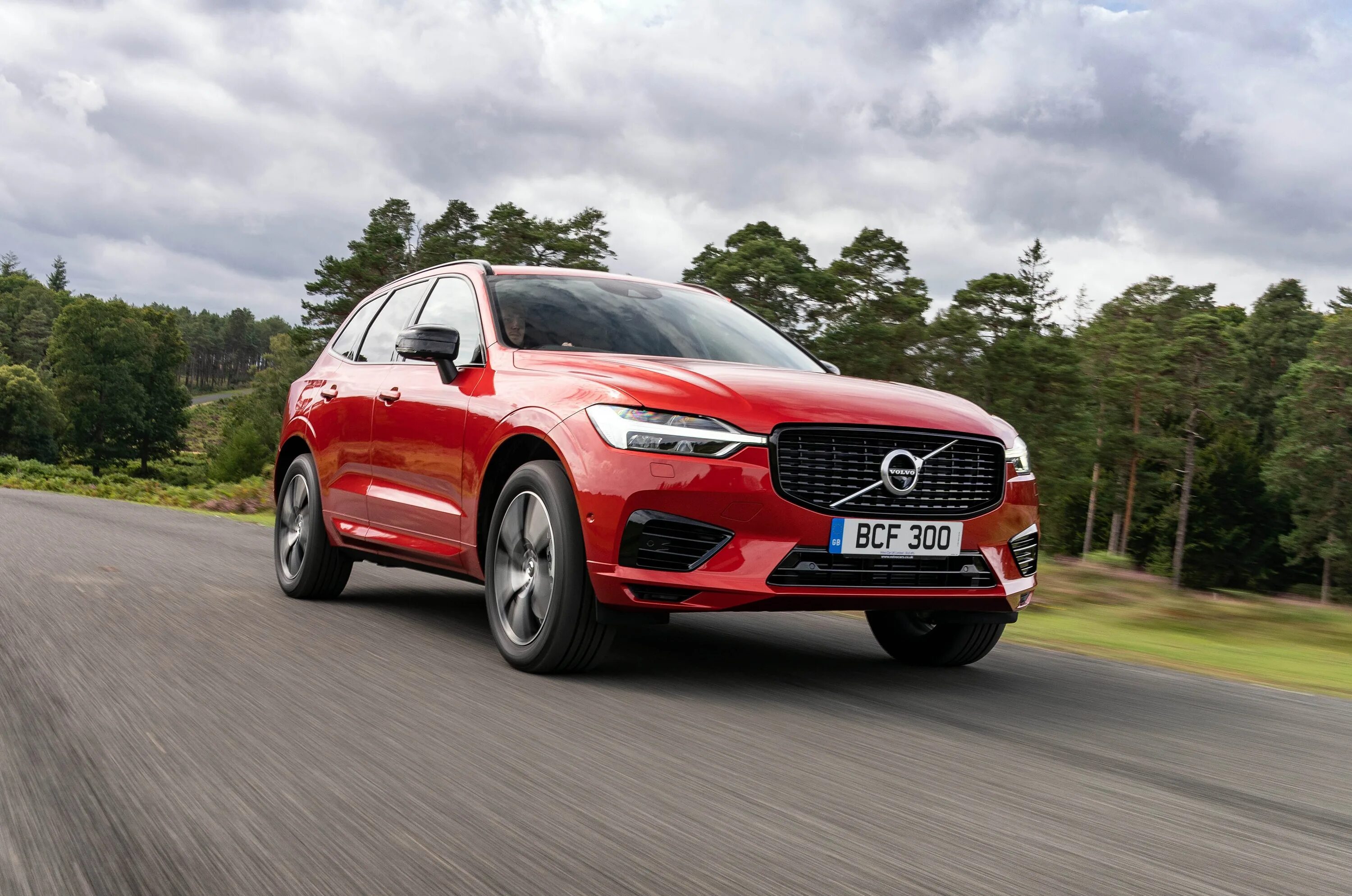 Вольво хс60 поколения. Volvo xc60 t6. Volvo xc60 2020. Volvo xc60 красный. Volvo xc60 2017.