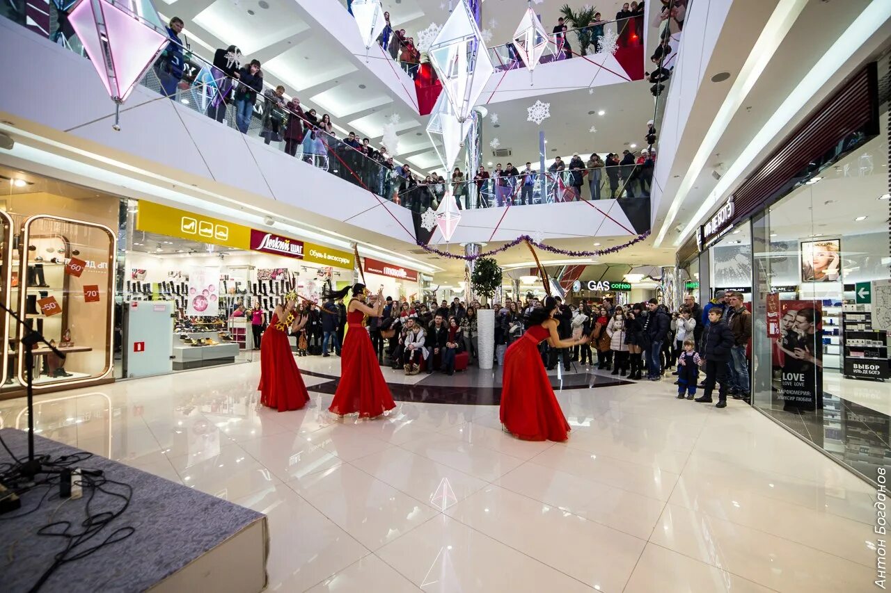 европа на московской площади магазины