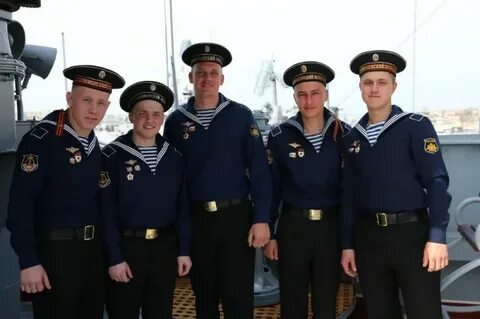 Военно морская форма
