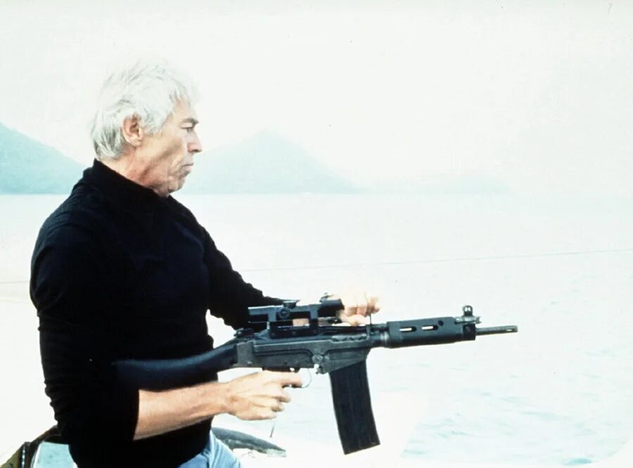 Guns island. James Coburn.