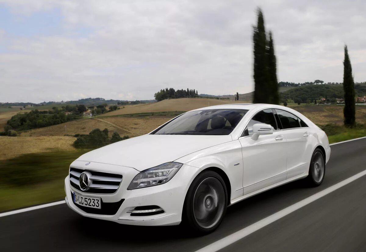 Mercedes-Benz CLS 500 2012. Mercedes CLS 500 AMG. Мерседес CLS 500 2012.