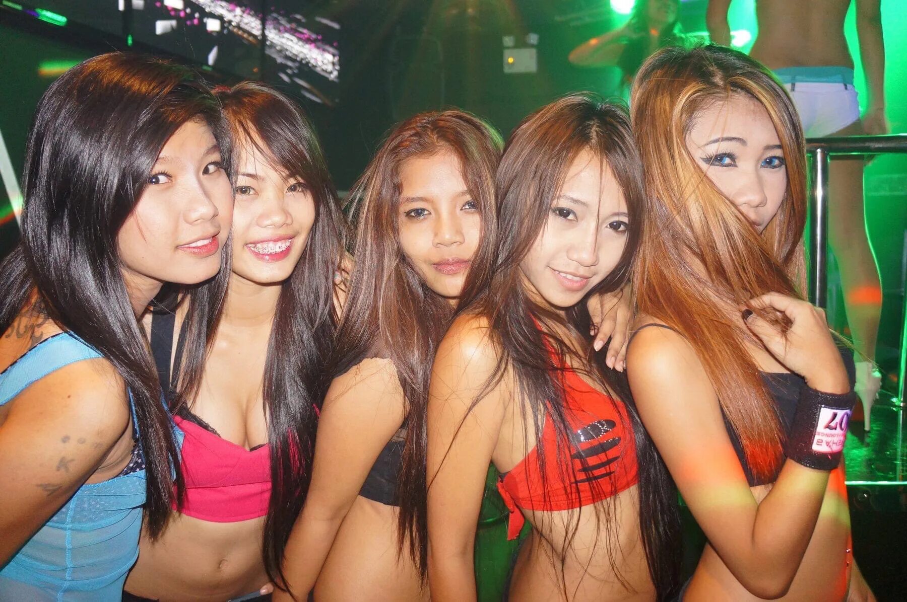 Тайки Пхукет Gogo. Катой Паттайя. Pattaya Nightlife. Тайские девушки.
