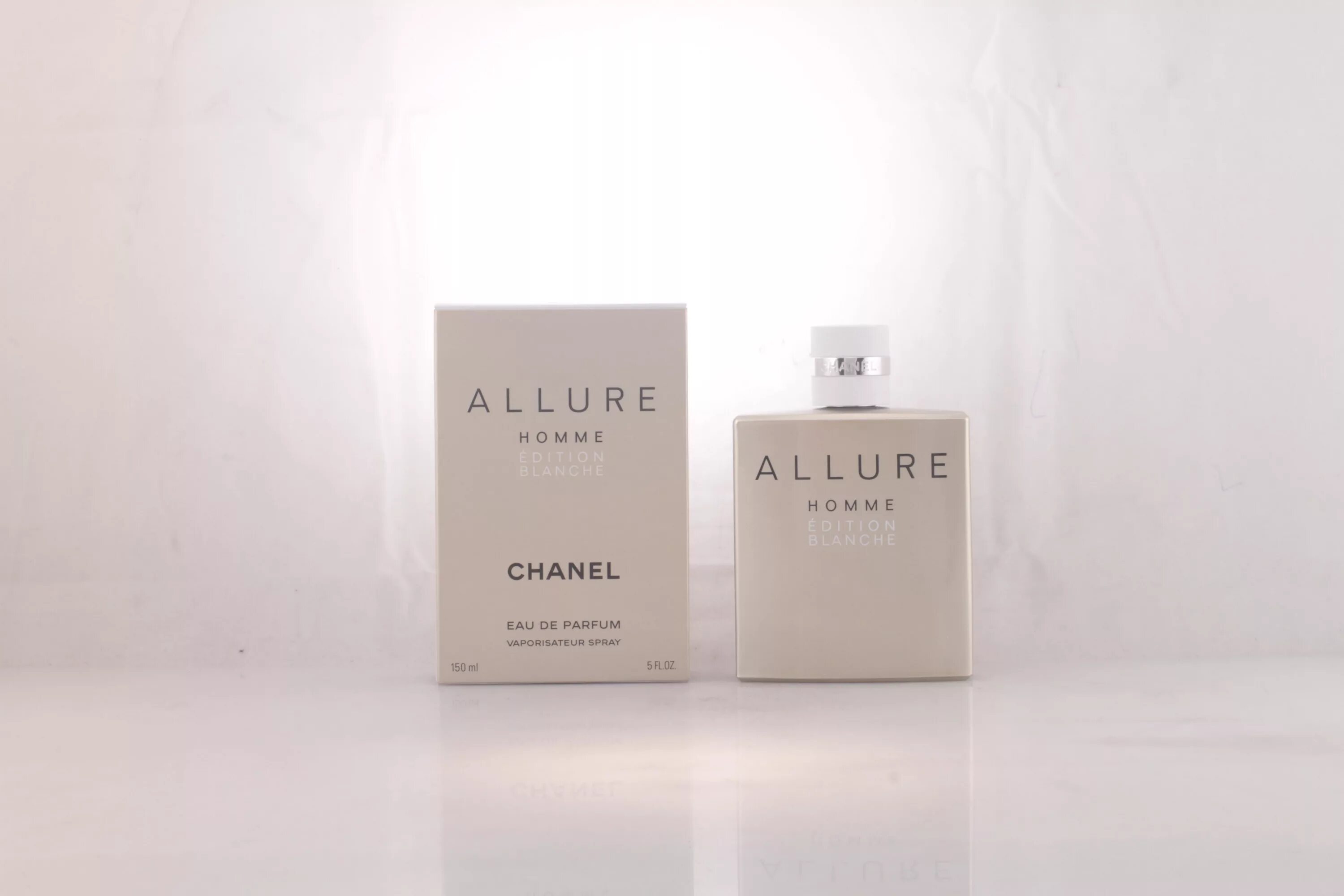 Chanel homme edition. Chanel Allure homme Edition Blanche. Chanel Allure homme Edition Blanche Eau de Parfum. Allure homme Blanche Edition 150 мл. Парфюм Allure homme Edition Blanche Chanel.