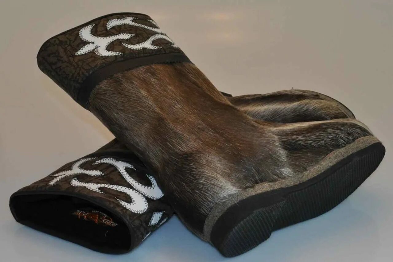 унты, пимы, торбаса. пимы из оленя. унты белоснежье. унты, пимы, торбаса. сибирские пимы.