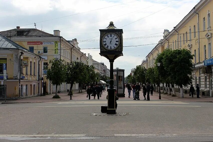 Трехсвятская улица Тверь. Тверь пешеходная улица Трехсвятская. Трехсвятская улица пешеходная Трехсвятская Тверь. Тверской Арбат в Твери. Другая тверь главная