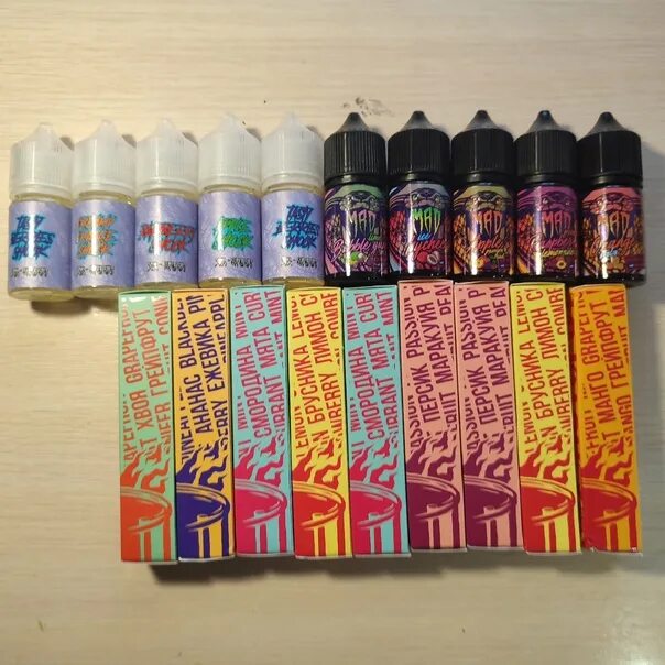 Жидкая сигарета электронная. Жижи курган. Mad жижа 40mg mango. Жижи курган. Банка жижи.