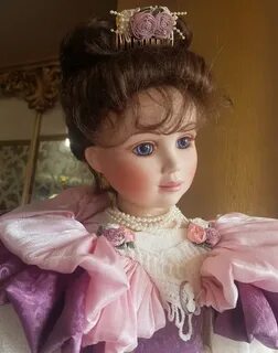 Lady dolls