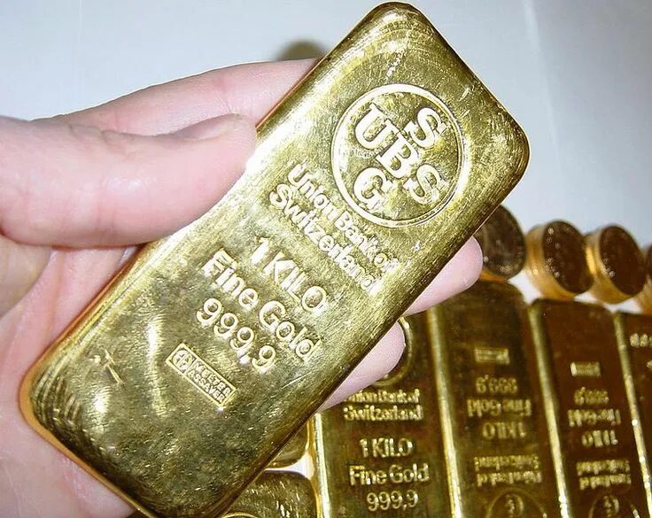 Слиток золотой. Золото слиток 10гр. Мерные золотые слитки. Gold price. Золото слиток 1 кг проба 999.