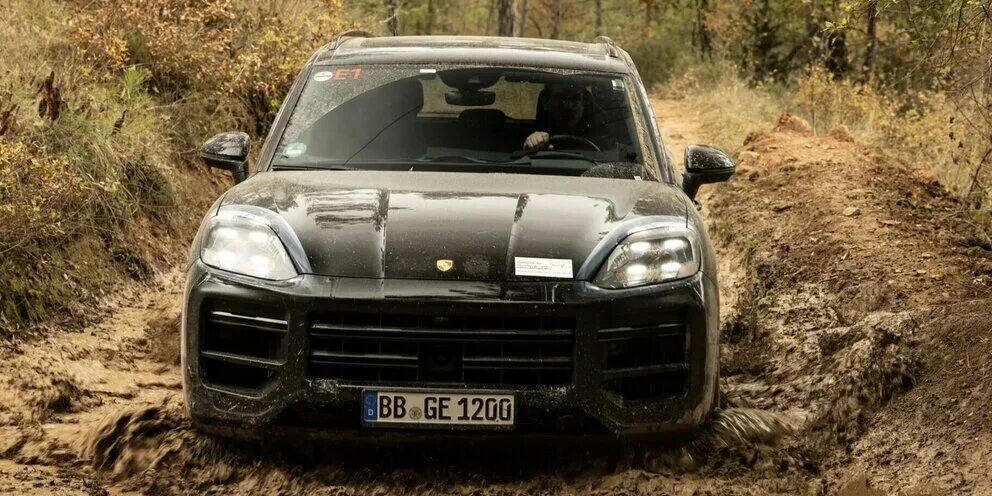 Porsche cayenne 2024. Porsche cayenne gts 2017. Porsche cayenne 2018. Заряженный порше. Порше кайен на внедорожной резине.