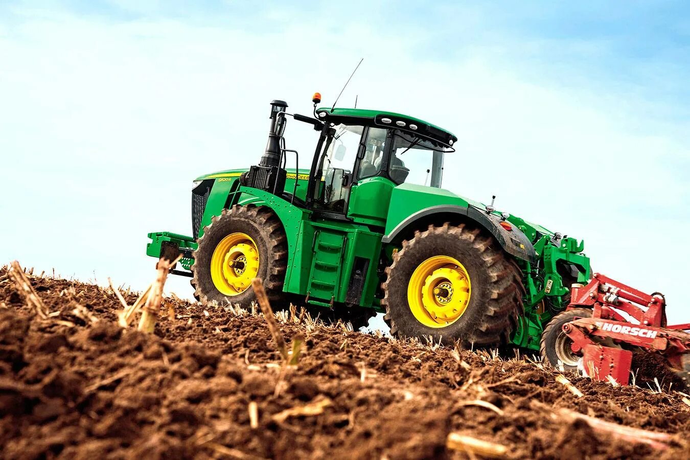 Джон дир 9. John Deere 9r 640. John Deere 9r. Трактор John Deere 9r. Трактор Джон Дир 9.