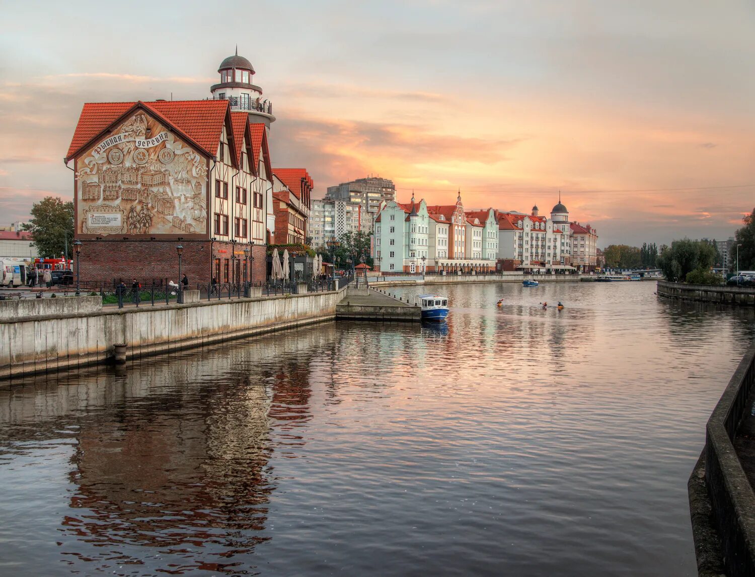 алые паруса 2021 в санкт-петербурге. тур в калининград. тур в калининград из москвы. абхазия авиабилеты. калининград набережная рыбной деревни.