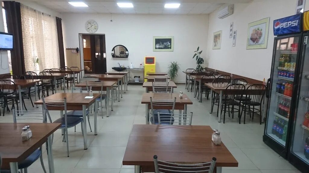 Гостиница азия хасавюрт. Хасавюрт кафе бам. Бам хасавюрт. Магазин светеп хасавюрт бам. Монумент слава строителей бам.