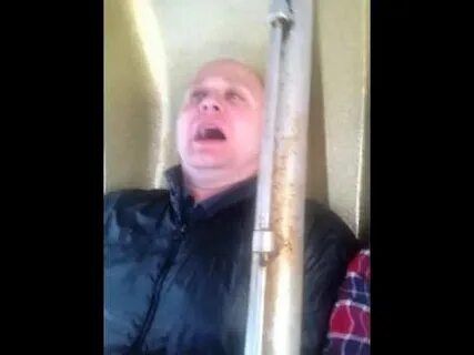 Вася заметил