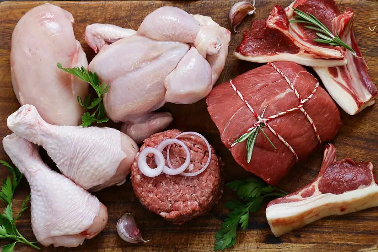 Let meat. Мясо. Мясо птицы. Мясные продукты. Мясо курица свинина.